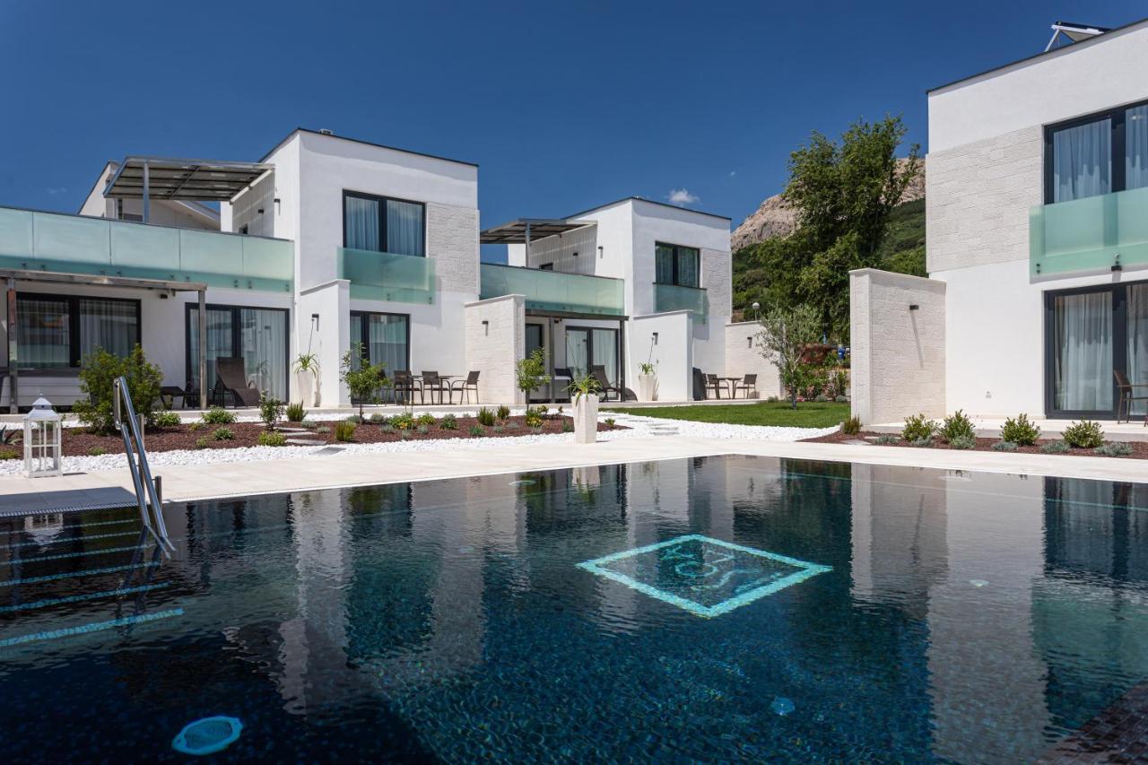 Hotel & Resort Isola Baska  Ngoại thất bức ảnh
